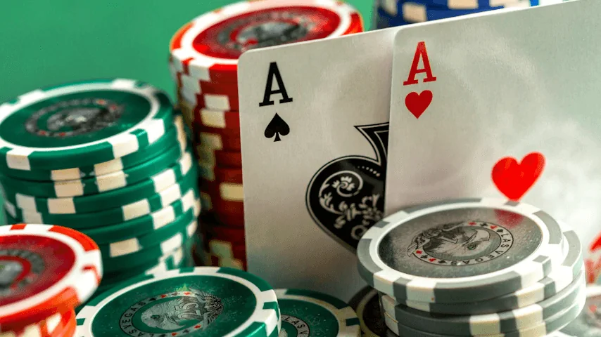 Layar kartu angka dan suasana ruang bingo MPO1221